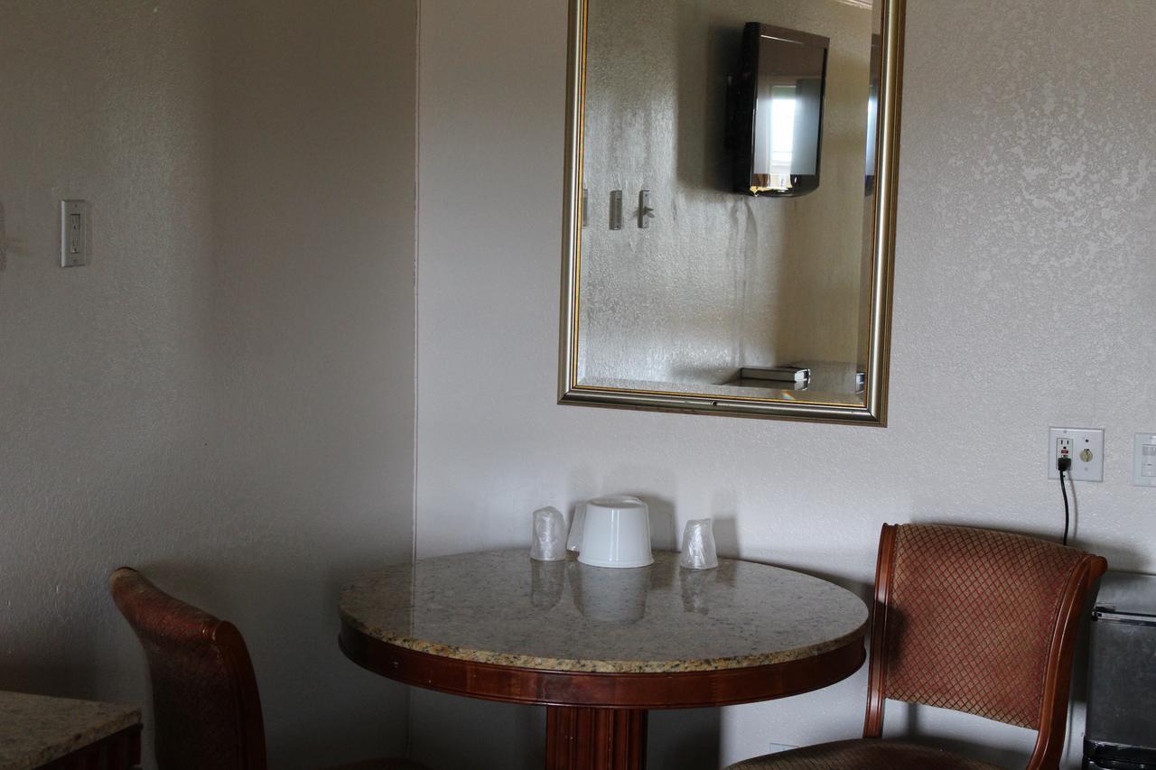 Starlite Motel Bellflower Εξωτερικό φωτογραφία