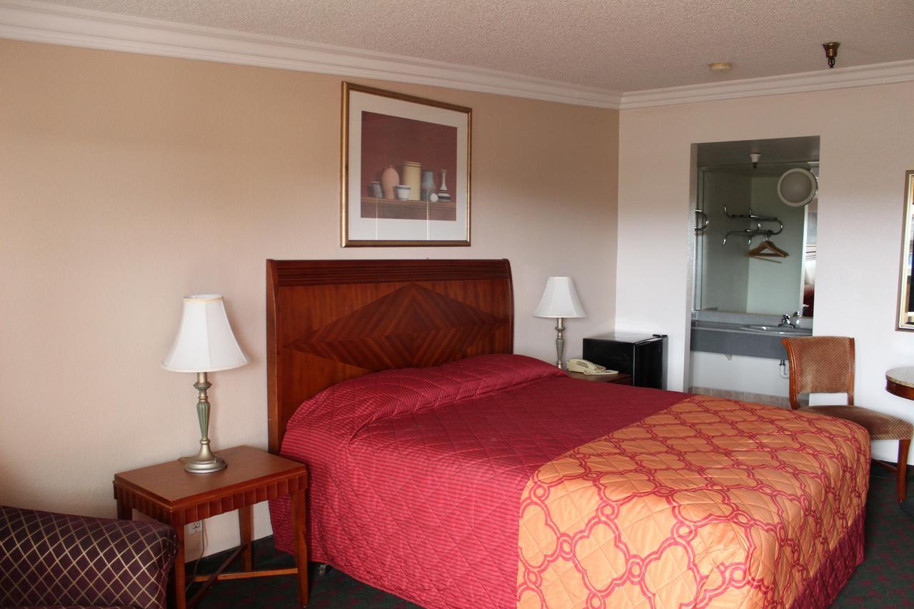 Starlite Motel Bellflower Εξωτερικό φωτογραφία